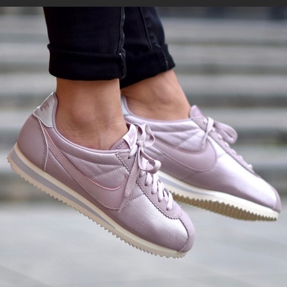 nike cortez particle rose